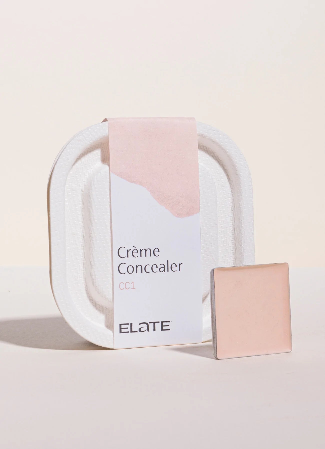 Elate Cosmetics creme concealer packaging with pan